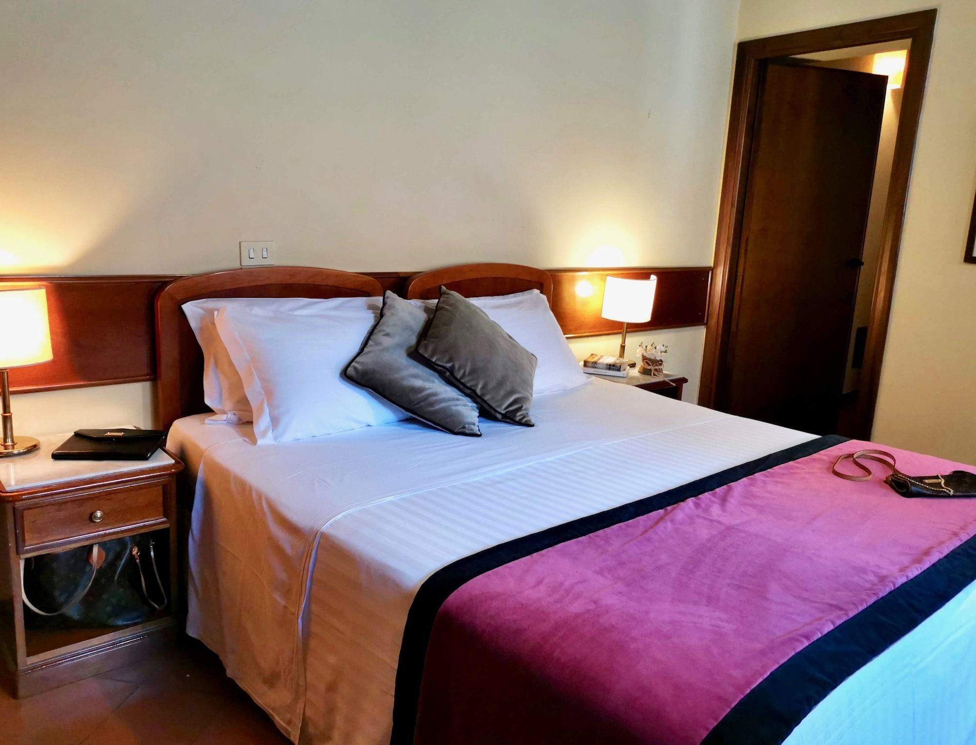 Teatro Di Pompeo Hotell
