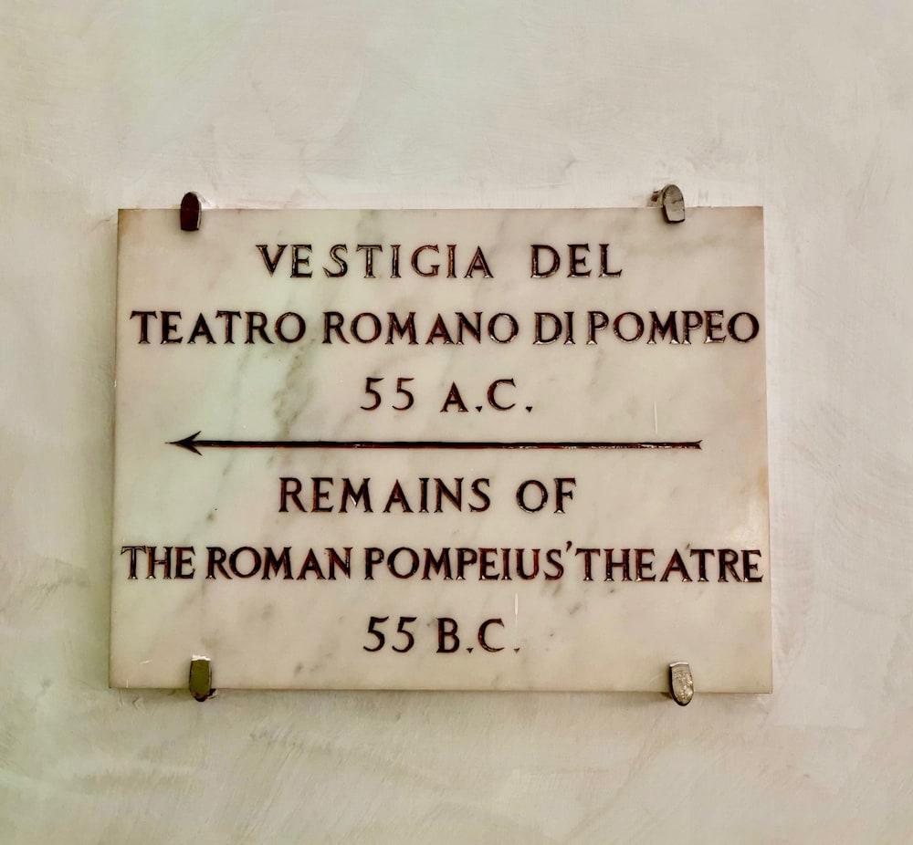 Teatro Di Pompeo Hotell 3*