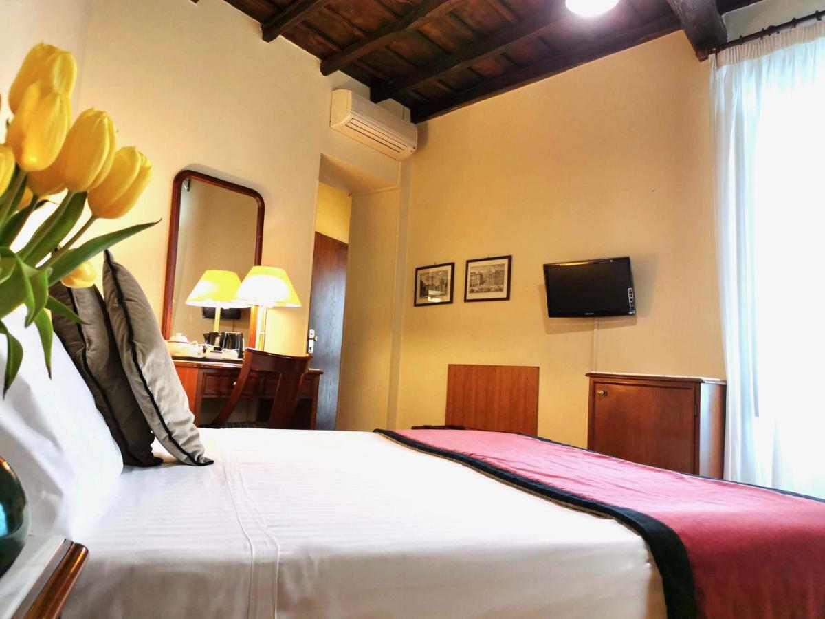 Hotell Teatro Di Pompeo 3*